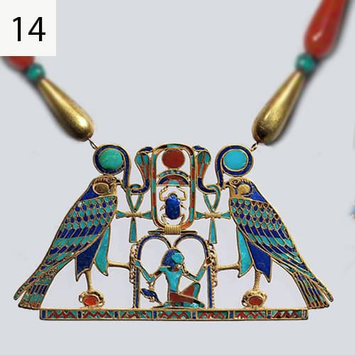 آویز زینتی با نماد شاهین (هوروس)- مصر