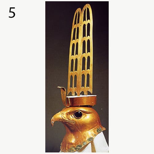 مجسمه زرین هوروس خدای مصری